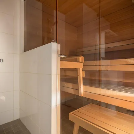 Apartamento Practical & Spacious In District, Private Sauna, Free Wifi